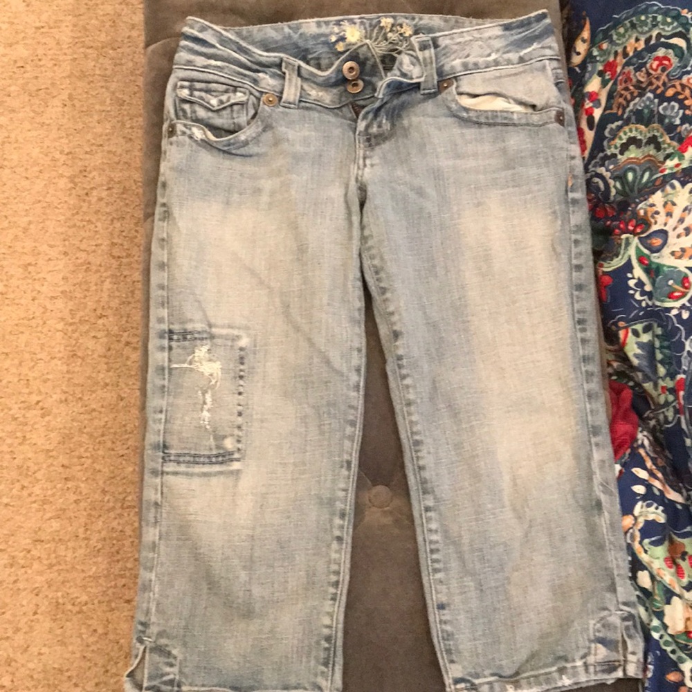 Guess capris